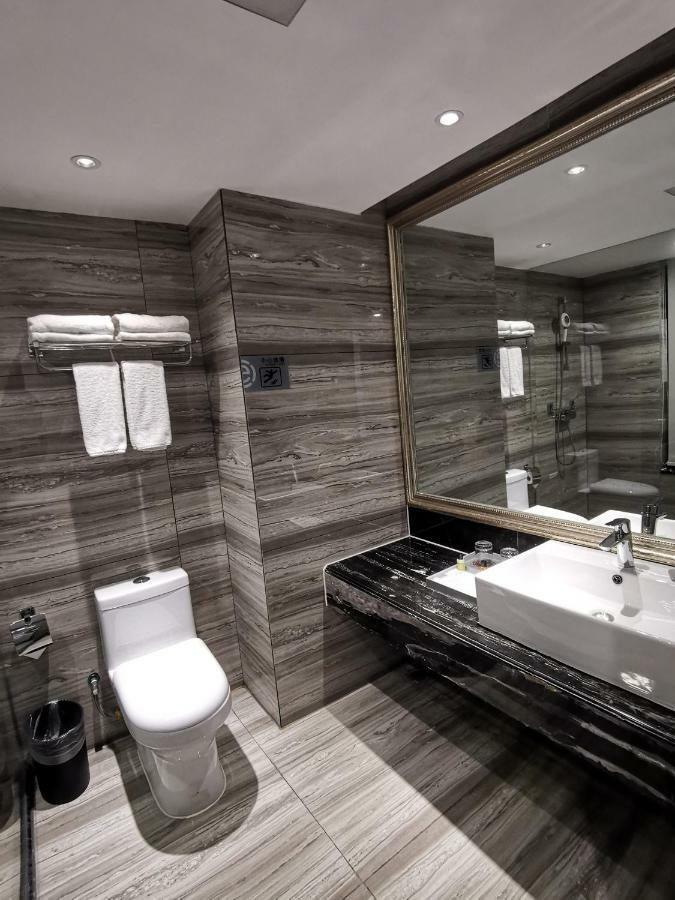 Ramada Encore Wyndham Nanning City Center Qingxiu المظهر الخارجي الصورة
